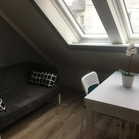 Budget City *